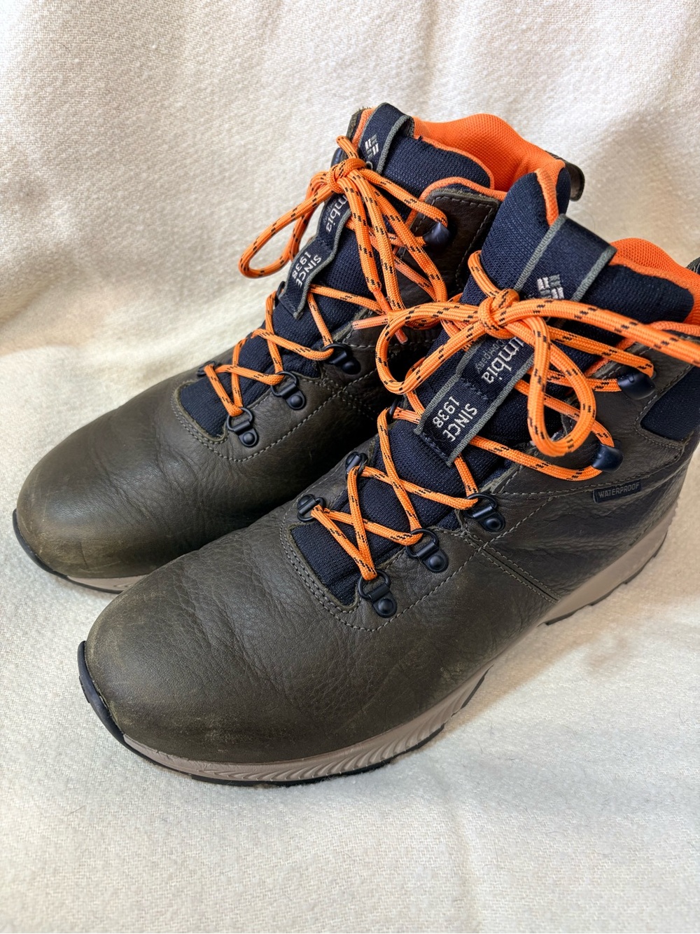 Columbia Landroamer Olive Brown and Orange Trail Hiking Boots
